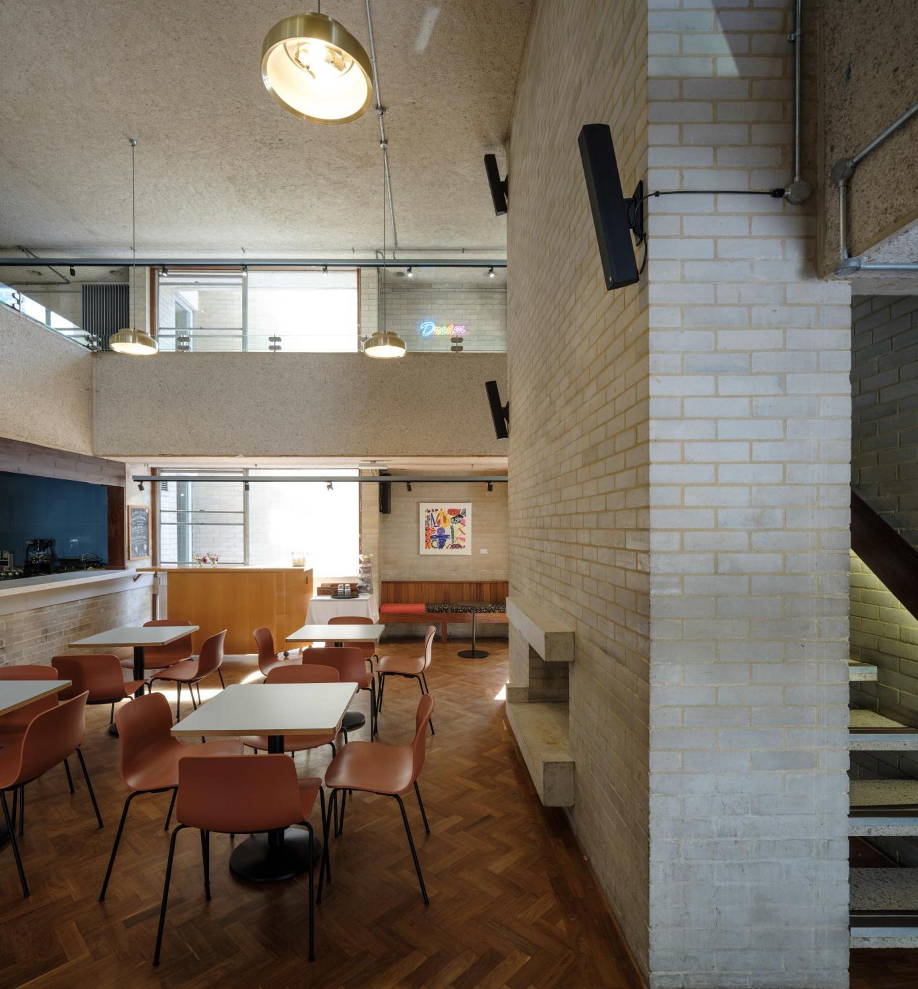Murray Edwards College, Apartment
